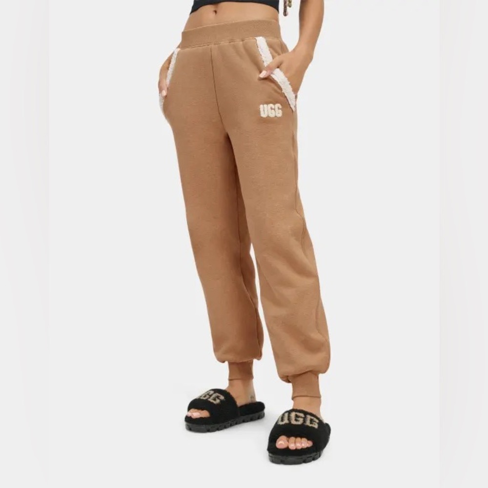 UGG BONDED FLEECE PANT - RARE! 🧶